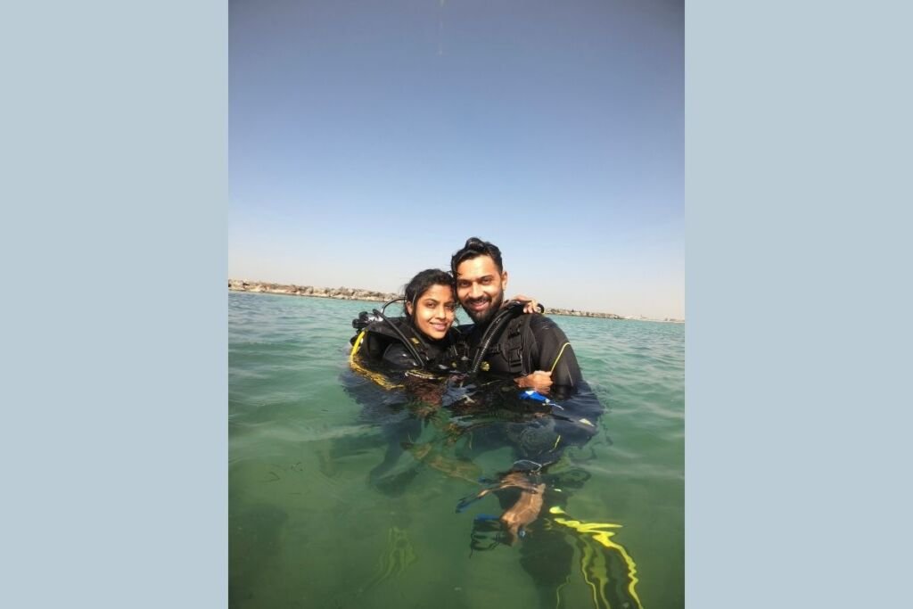 Ahmedabad based businessman Rohan Jardosh proposed to his fiancé underwater in what we call a ‘definite dream’