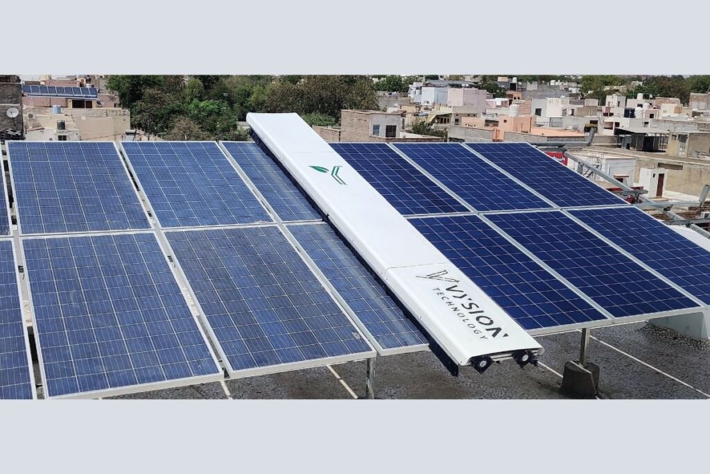 This Robot Will Increase Approx 8500 MW Solar Energy Production Monthly In India