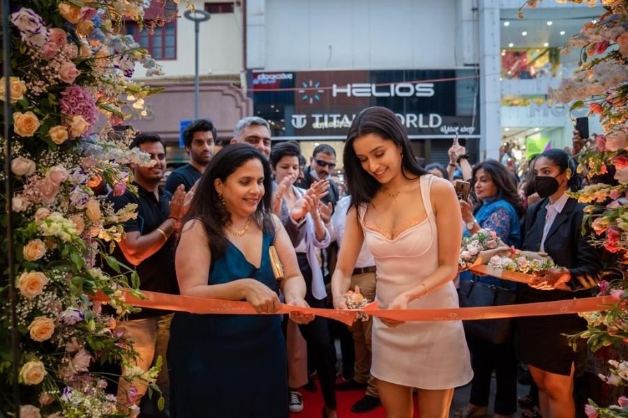 Shraddha Kapoor inaugurates Melorra’s first flagship high-street store in Bengaluru