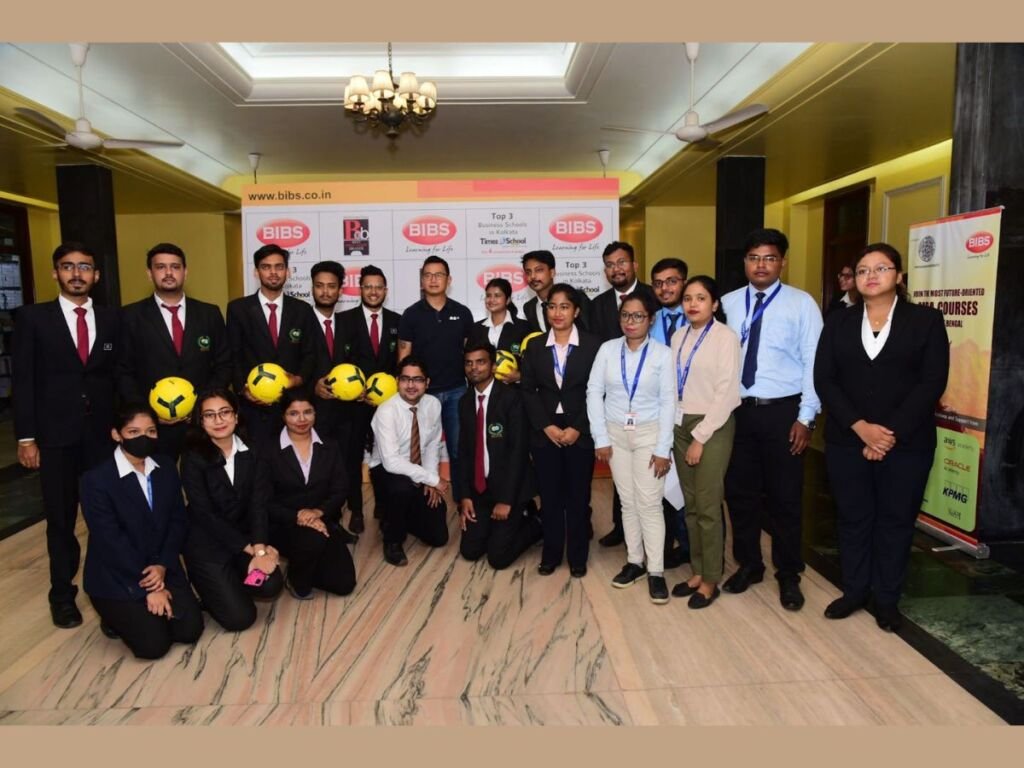 Indian Football Icon Bhaichung Bhutia enthralls over 500 Students of BIBS at their event “Management Life and Learning.”